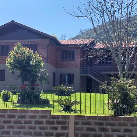 Gramado Classic Residence Exterior photo